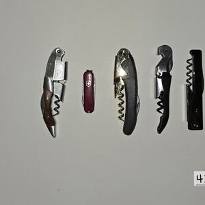 5/20$ crockscrow Victorinox knife